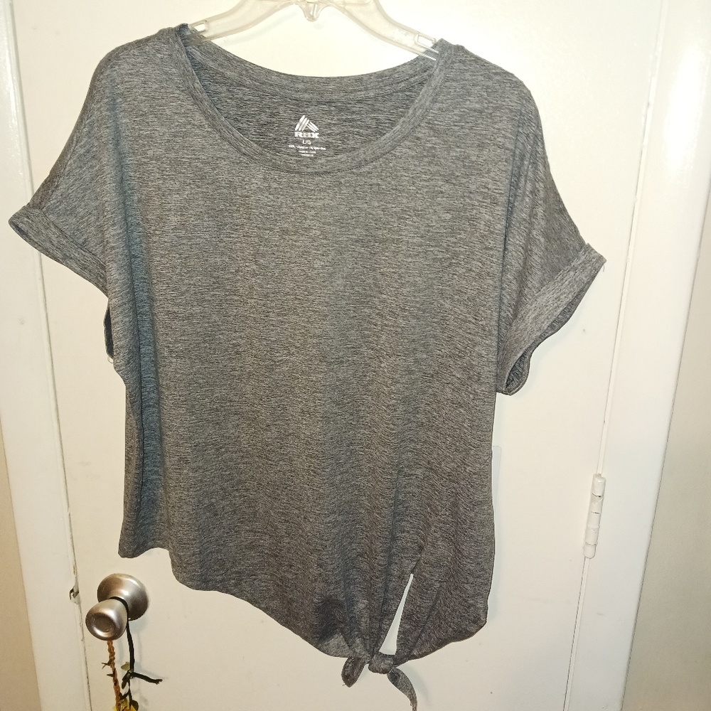 NWT! Reebok Short Cuffed Sleeved Shirt Sz Large
